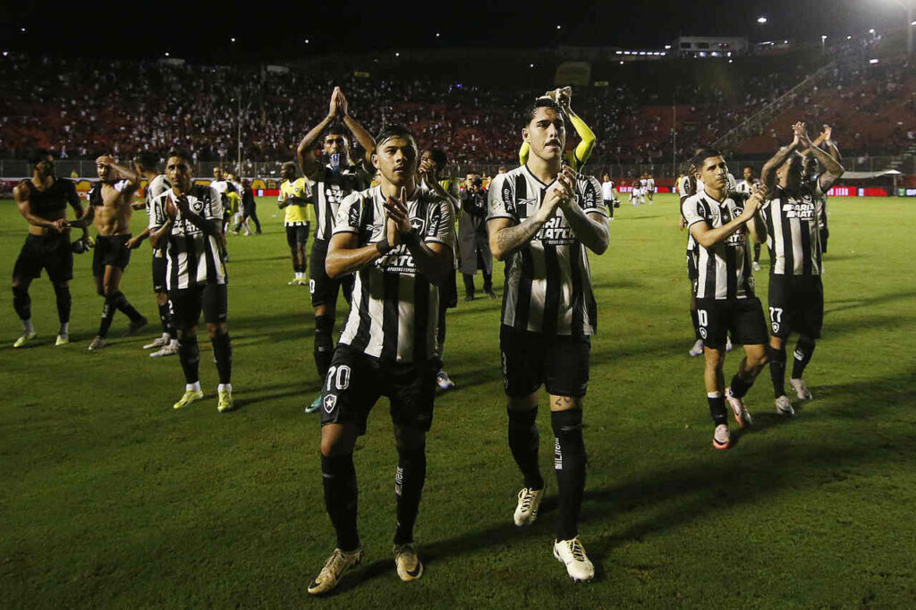 Botafogo não joga neste fim de semana e concentra esforços no Palmeiras