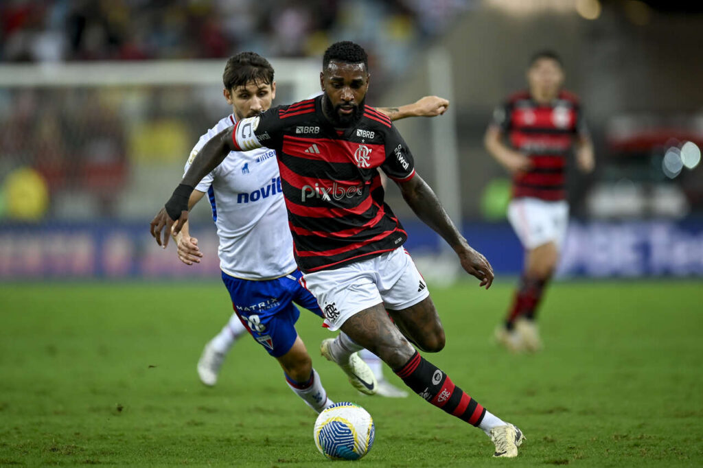 Flamengo perde no Maracanã após 74 dias