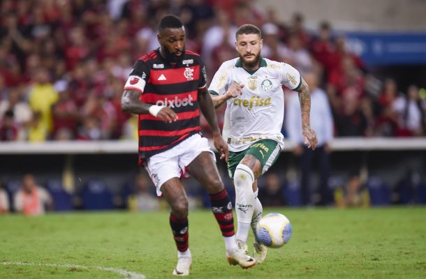 No fim de julho, o Flamengo fez a sua primeira partida diante do Palmeiras pelas oitavas de final da Copa do Brasil. O time foi soberano e venceu por 2 a 0, no Maracanã, abrindo, assim, uma boa vantagem para o jogo da volta. Foto: Macelo Cortes/CRF.