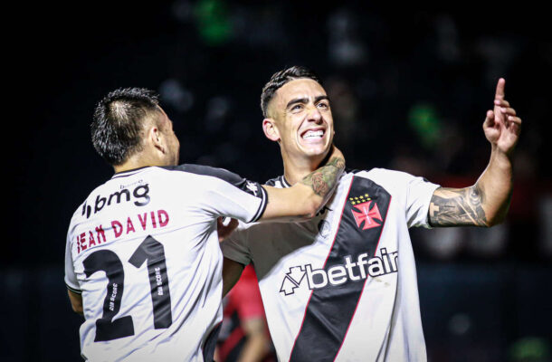 Também no estádio vascaíno, três dias depois, outra virada por 2 a 1 com gols no fim (roteiros parecidos), mas desta vez pelo jogo de ida da Copa do Brasil. Foto: Matheus Lima/Vasco