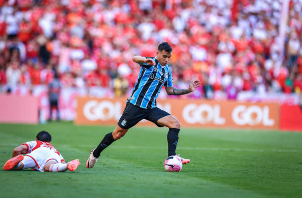 CRISTALDO: Tentou melhorar o time, mas não conseguiu contribuir de forma mais destacada. NOTA: 4,0.  Foto Lucas Uebel/Grêmio