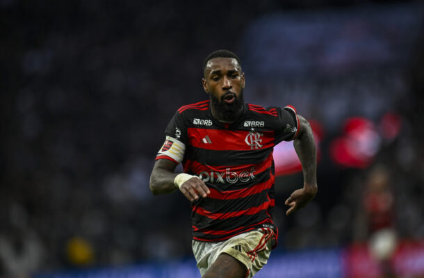 GERSON - Mais uma vez centralizou as jogadas e tentou servir os companheiros, trabalhando pela direita do ataque - NOTA 7,0 - Foto: Marcelo Cortes/Flamengo