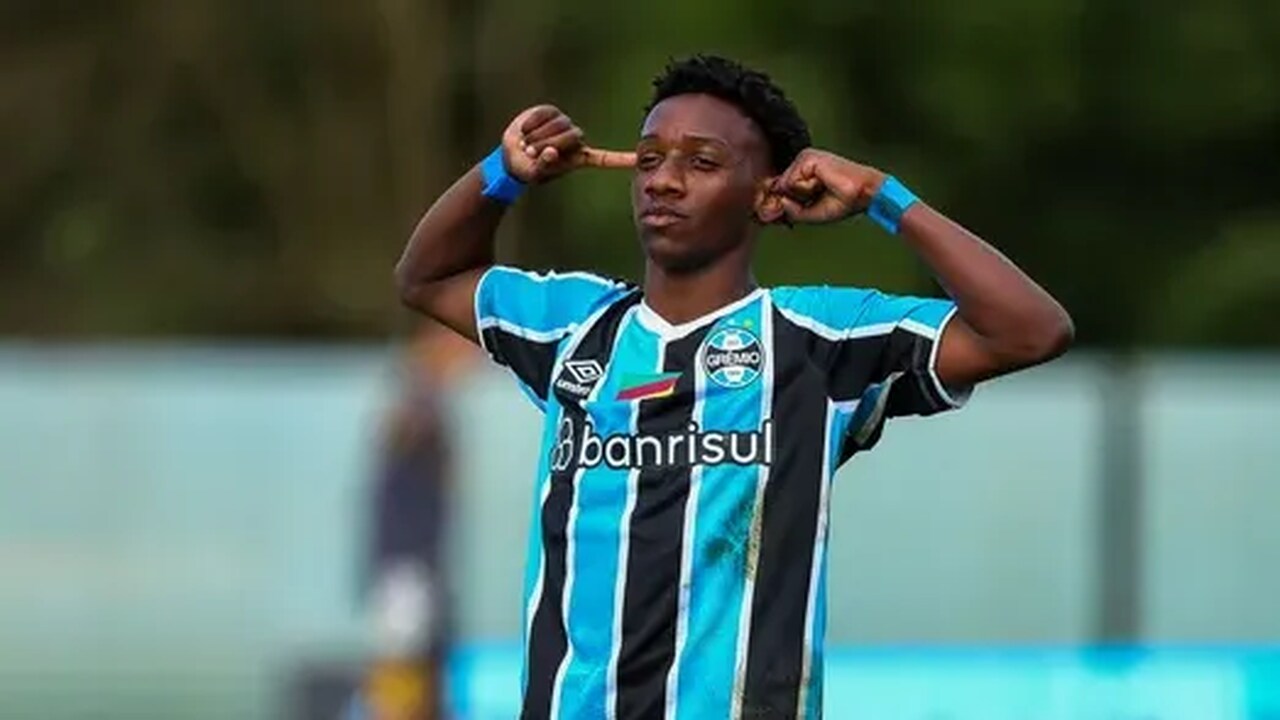 Joia Da Base Do Grêmio Assinará Primeiro Contrato ProfissionalJogada 10 ...