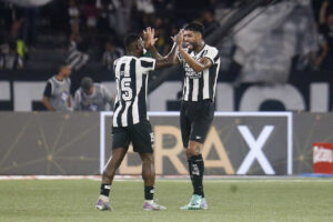 Barboza fala de parceria com Bastos na zaga do Botafogo