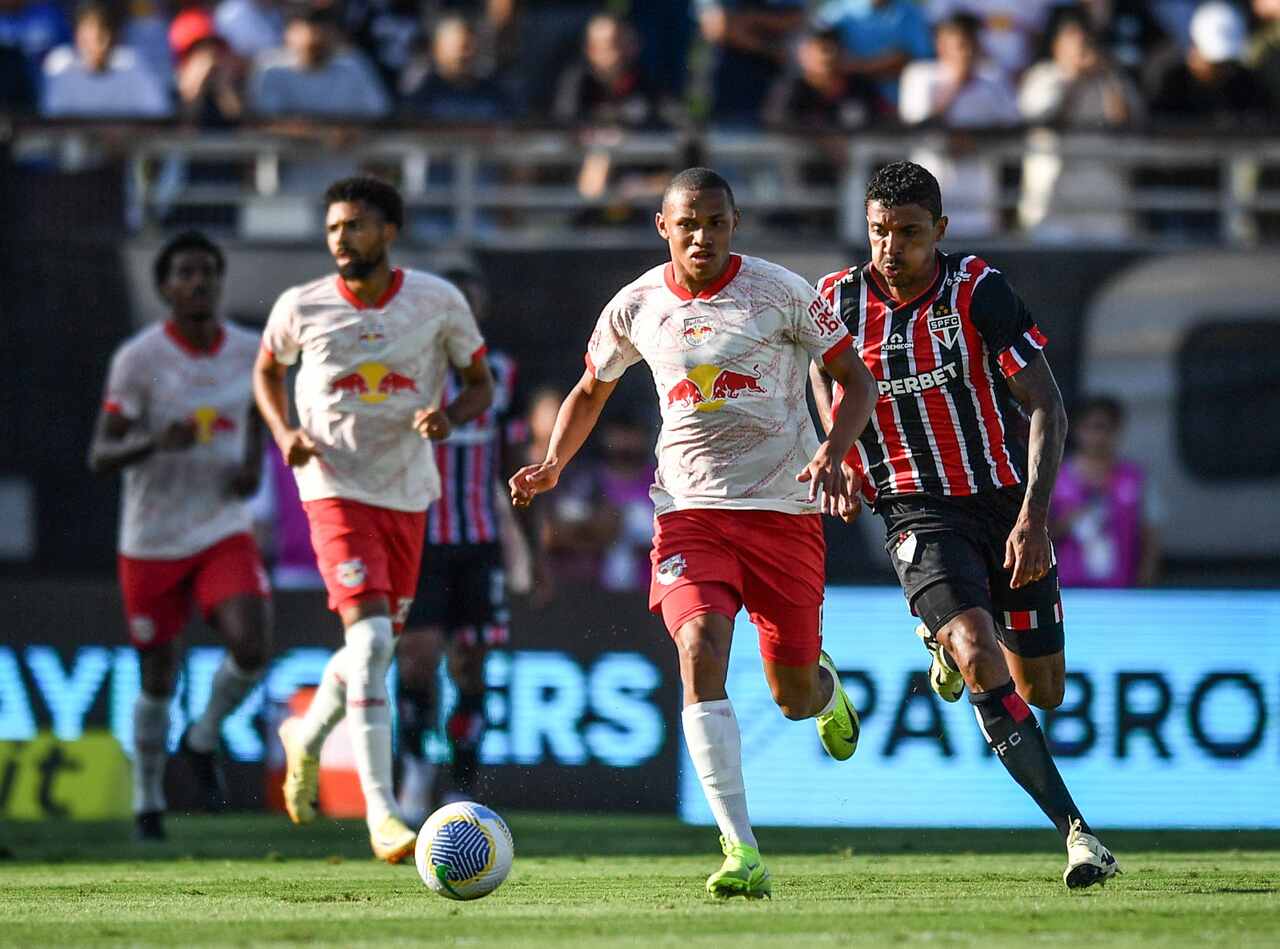 Lucas marca, mas São Paulo fica no empate e mantém tabu indigesto