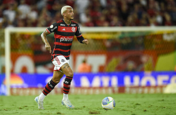 WESLEY - Principal opção no apoio ao ataque, apareceu várias vezes na linha de fundo e também tentou a finalização. Mas estava com pouca precisão nos arremates e nos cruzamentos - NOTA 6,5 - Foto: Marcelo Cortes/Flamengo 