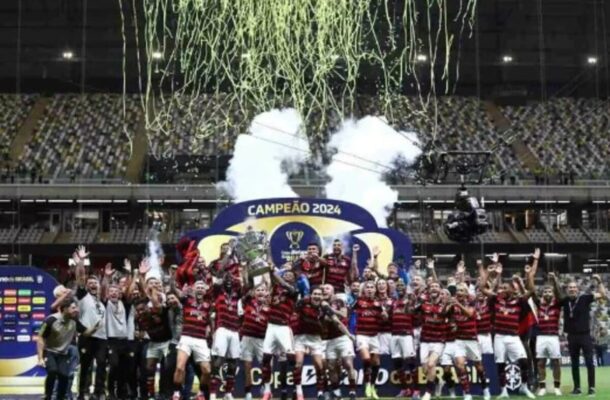 Assim, o Jogada10 relembra como foi o ano do Flamengo, o campeão da Copa do Brasil de 2024. Porém, uma temporada com um gosto 