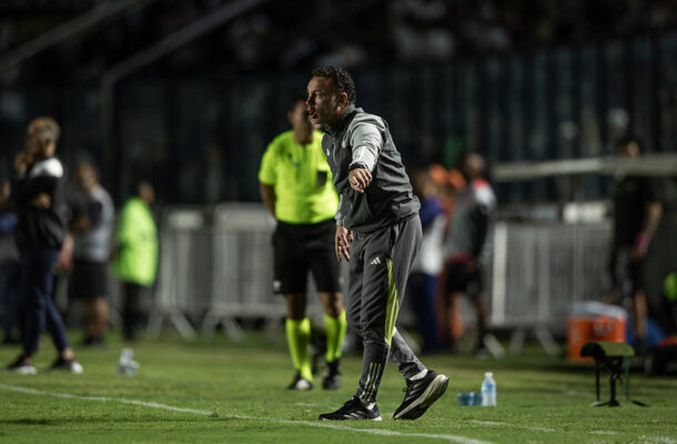 TÉCNICO: GABRIEL MILITO - Seu time se limitou a defender, pois foi uma bagunça com a bola, dependendo de Hulk. Na geleia geral, quase não assustou o Vasco e mereceu perder mais uma. É incrível, mas ainda corre risco de rebaixamento. Nçao vence há 12 jogos, oito deles, derrotas.NOTA 3,0..Foto: Pedro Souza / Atlético