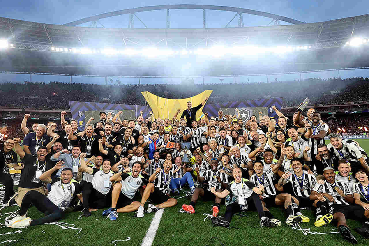 Botafogo lidera ranking da Série A com maior valor em premiações na temporada