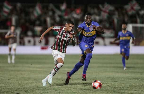 RIQUELME FELIPE - Foi o melhor do Fluminense em campo. Mostrou personalidade, deu um belo chapéu em Rafael Pernão e criou pelo menos três grandes oportunidades. NOTA: 7,5 - Foto: Lucas Merçon / Fluminense FC